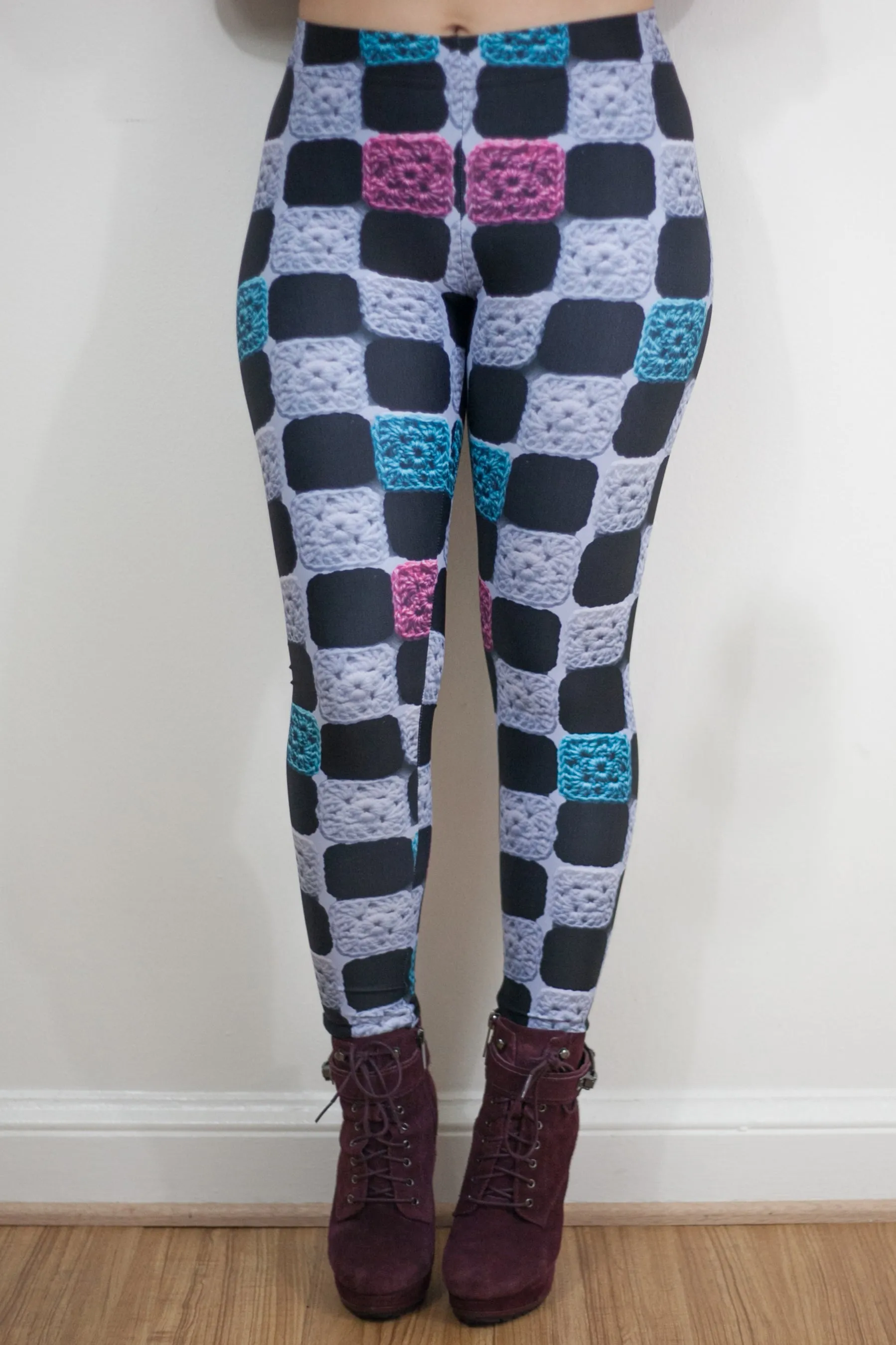 'Chez Chex' Crochet Print Granny Square Leggings