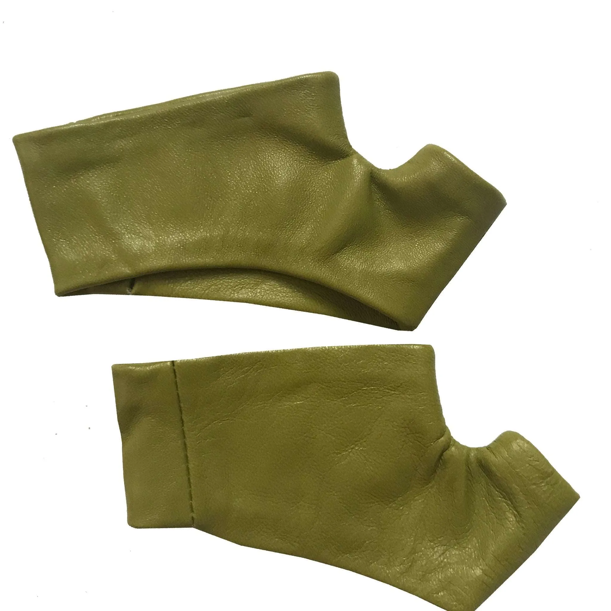 Fingerless Tail Green Mini Gloves – Handmade, Chic, and Effortlessly Stylish