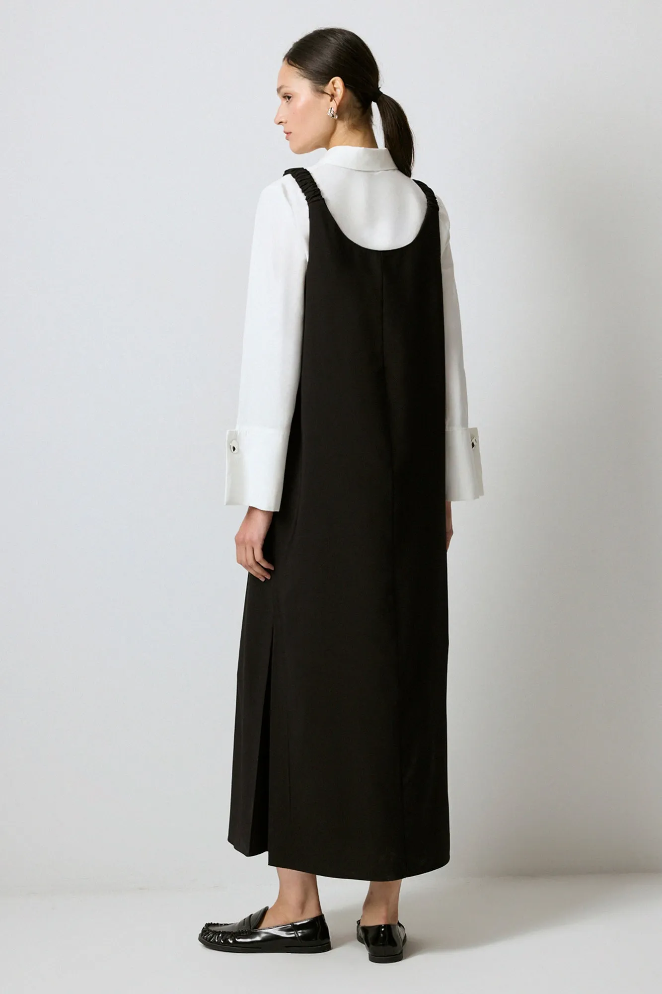 POCKET DETAIL DRESS
